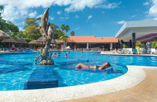 Playacar Fase II Resort | Riu Lupita - All Inclusive