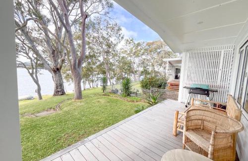 Gwandalan House | Riva House