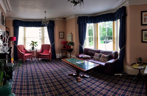 South Cliff Hotel | Rivelyn Hotel Bar & Restaurant