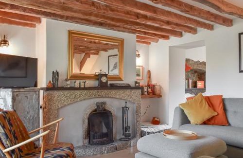 Liskeard House | Rivendell Cottage