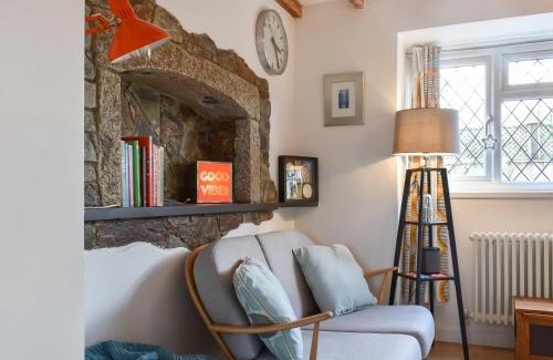 Liskeard House | Rivendell Cottage