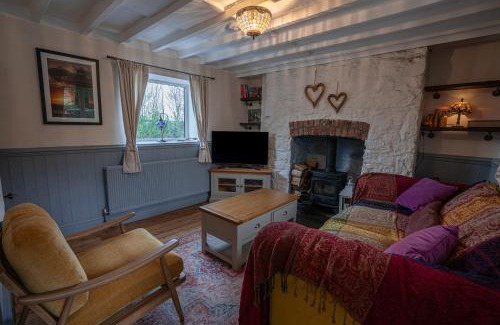Ffynnongroyw House | Rivendell