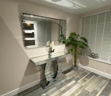Broadstairs Apartment | Rivendell spacious two bedroom 1st floor flat