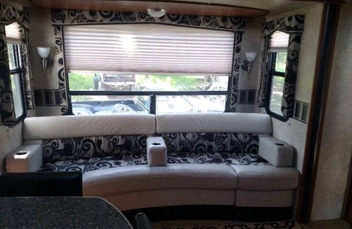 Kalifornsky House | River access! Clean & comfy 5th wheel, located near the famous Kenai River