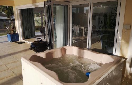 Berea Villa | River Bliss