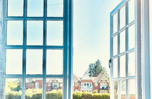 Arundel House | River cottage Arundel