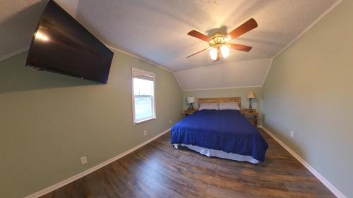 Saluda House | River Dream Lake Murray Getaway