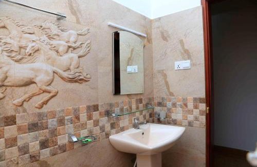 Debarawewa Hotel | River Edge Yala