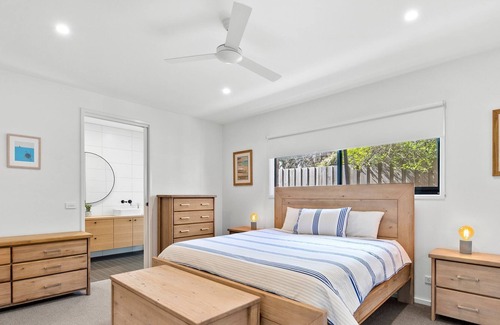 Barwon Heads House | RIver End Resort Vibes!