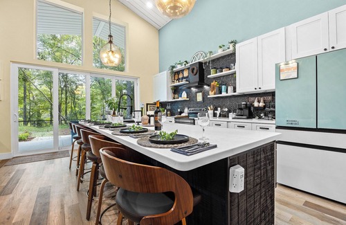 High Springs House | River Front Barndo- 30 mins to UF and UF Health Shands