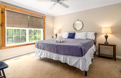 Rileyville House | River-Front Cottage w/ Sauna-Shenandoah Sweetheart