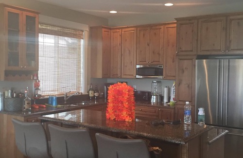 Quincy House | River Front, pool, beach, view, family friendly vacation home
