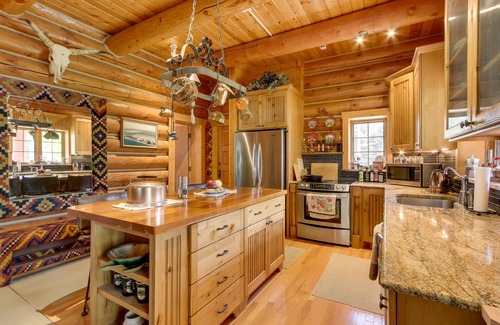 Cascade Cabin | 'River Front Ranch' Montana Retreat: Fishing Haven