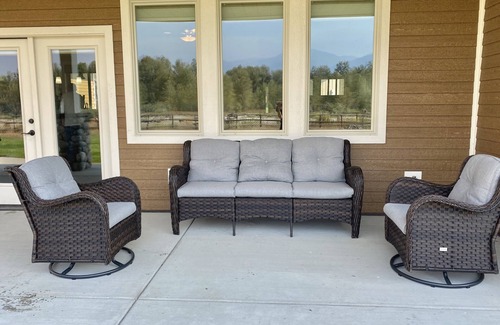 Florence House | River House-4 Bedroom 2.5 Bath