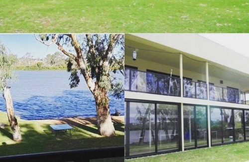 Mannum House | River lane House