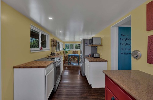 Madison Cabin | River Lodge | Rustic Retreat Just 15 Mins from Downtown Nashville