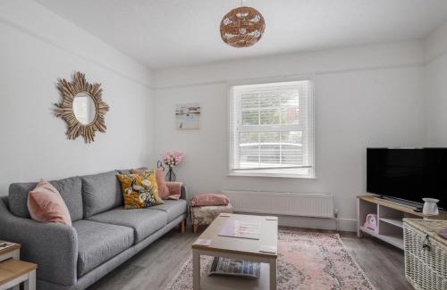 Lyme Regis House | River Lym Cottage