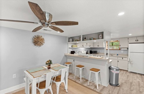 Satsuma House | River Oaks Retreat on Dunns Creek