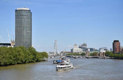 Vauxhall Apartment | River Panorama Central London 2 bedroom New Development