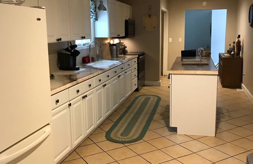 Austinburg House | River Refuge