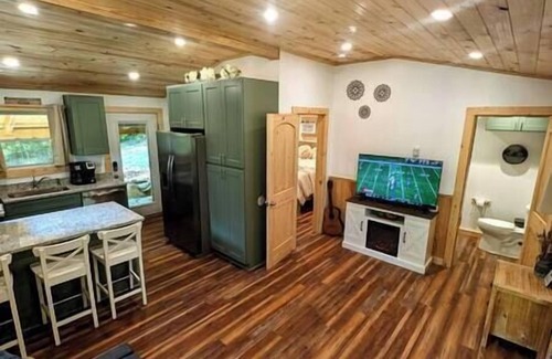 Cornelia Cabin | River Retreat Cabin