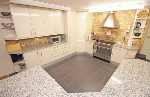 Porthmadog Cottage | River's Edge Penthouse