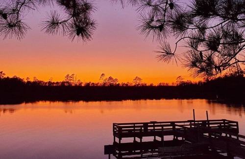 Fairfield Harbour Condo | River's Edge Retreat by Salty Sweet Retreats