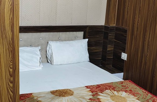 Phulpur House | RIVER SIDE HOTEL PRAYGRAJ