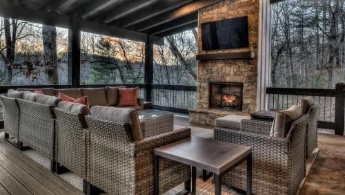 Blairsville House | River Song