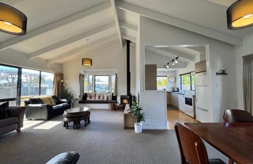 Turangi House | River Stone Retreat