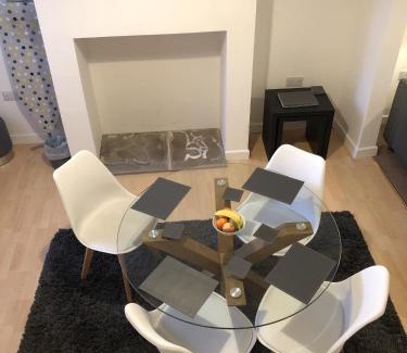 Lancaster House | River Terrace