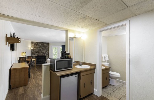 Gatlinburg Resort | River Terrace Resort & Convention Center