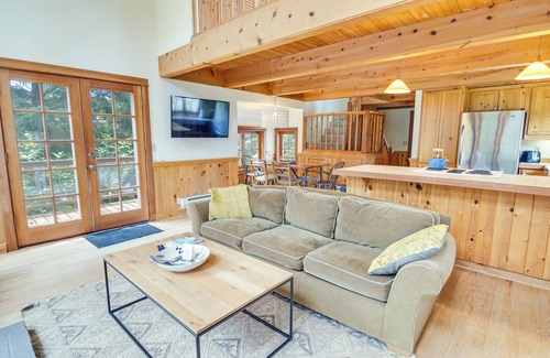 Yachats House | River to Breakers - River View