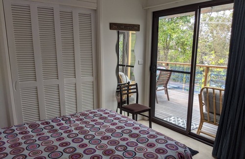 Lake Tabourie Cottage | River Vida cottage & bungalow family holidays