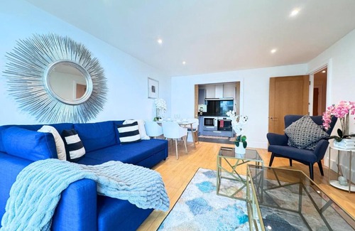 Vauxhall Apartment | River View London Eye Vauxhall 2 Bedroom Apartment
