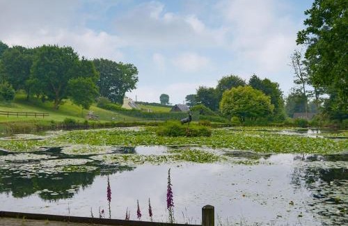 Liskeard House | River View Villa - Cv44
