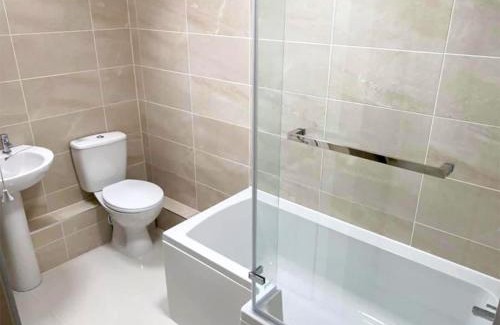 Liskeard House | River View Villa - Cv44