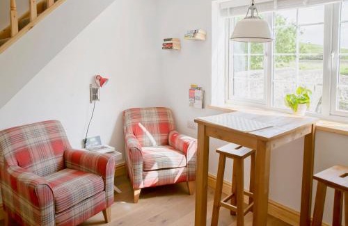 Kirkby Stephen House | Riverbank Cottage