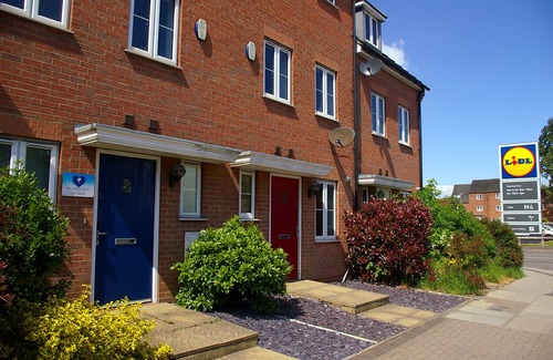 Cleethorpes House | Riverdale House - 4 Bedrooms