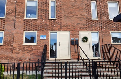 Cleethorpes House | Riverdale House - 4 Bedrooms