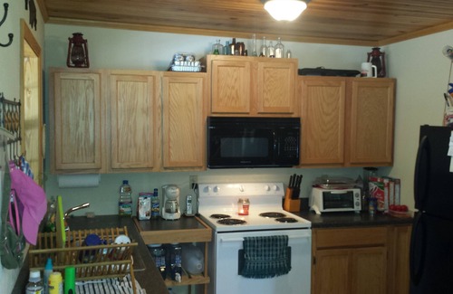 Caddo Gap Cabin | Riverfront Cabin Hideaway-Caddo Gap
