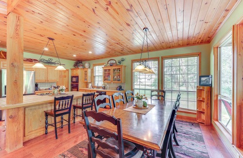Caddo Gap Cabin | Riverfront Cabin on 2 Acres in Glenwood!