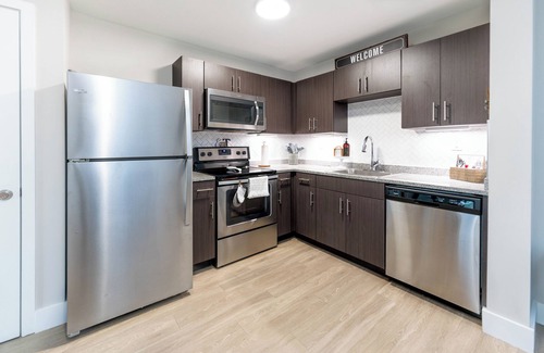 Tuscaloosa Condo | Riverfront Comfort Meets Tuscaloosa Convenience – Stay at Crimson Riverside Escape! (Exclusive VI.