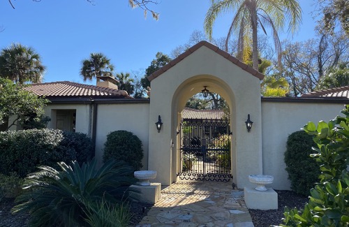 Avondale House | RIVERFRONT HOME IN THE HEART OF AVONDALE