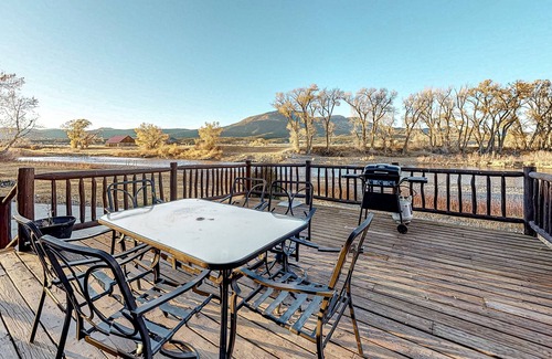 South Fork House | Riverfront House on Private Ranch w/Mountain Views, Grill, Gourmet Kitchen