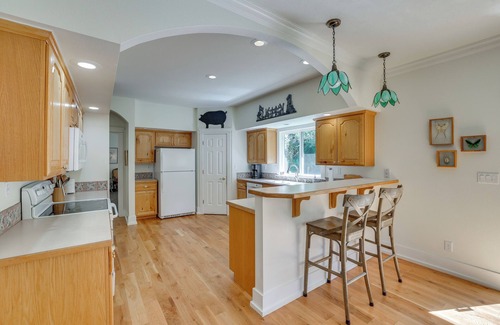 Boise House | Riverfront & Lake Retreat: 9 Mi to Lucky Peak!