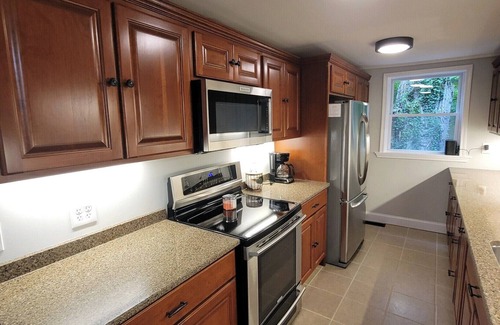 Pulaski House | Riverfront! @ Staircase Long Bridge Fishing Hotspot Salmon & Steelhead-Sleeps 8