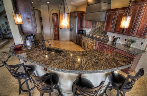 Bullhead City House | Riverfront waterfront Mansion, private Pool/Spa Scenic View on water