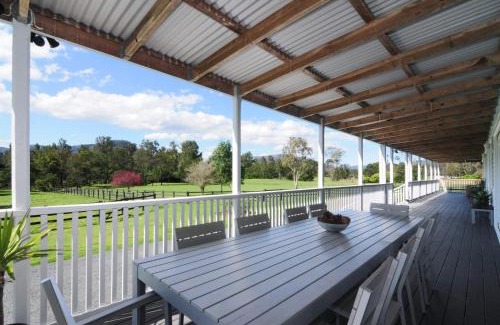 Kangaroo Valley House | Rivermist Luxury 6 bedrooms and 6 bathrooms
