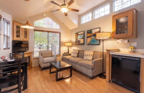 Napa Condo | RiverPointe Napa Valley Resort